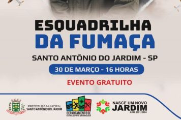 Esquadrilha da Fumaça: Show Aéreo Inédito Neste Sábado!